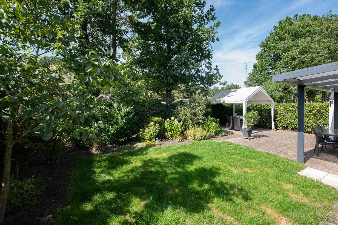 26, Gelegen In Het Bosrijke Oisterwijk Met Prive Tuin! Villa Esterno foto